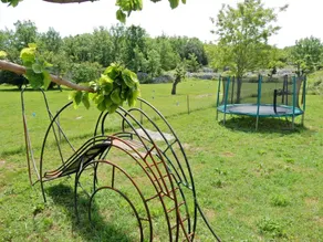 Holiday Home Near a Farmhouse, With Large Garden and Wonderful Swimming Pool - Image 2