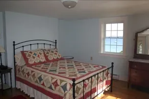 Field Stone Bluff Apartment - Image 2