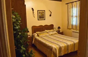 Casa Rural Los Castaños III - Image 2