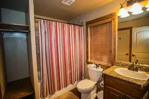 NRS Guest Ranch - Image 5