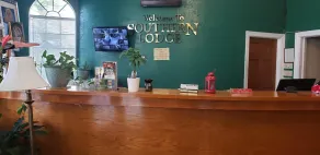 Southern Lodge & Suites - Image 2