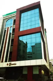 Savera Holiday Home - Image 3
