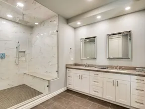 The Arrive Ridgeview Lakefront Estate 5 Bedroom Home - Image 4