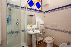 Vatican Suites Inn - Image 3