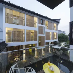 Wuzhen Moyitang Humanities and Arts Hotel - Image 4