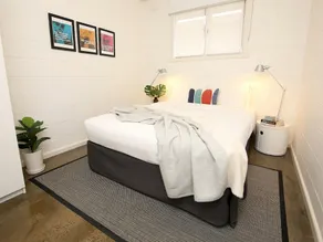 Apartment2c - Image 2