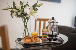 Celador Apartments - Regents Riverside Serviced Apartments - Image 2