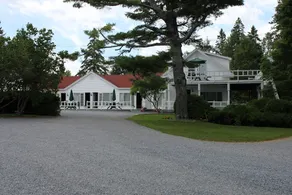 Tara Manor Inn - Image 2