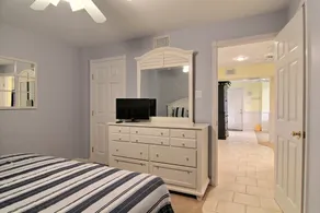 Sunshine Beach Dl302 3 Bedroom Home - Image 2