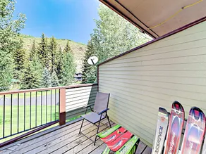 West Vail Mountain Escape & Kinnikinnick Sunshine House - Image 3
