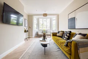 The Blackheath Hideaway - Alluring 2bdr Flat With Balcony - Image 3