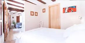 Valencia Flat Rental - Central Market - Image 2
