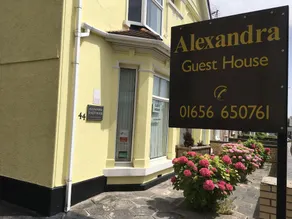 Alexandra Guest House - Image 4