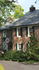 Living Spring Farm Bed & Breakfast - Image 1