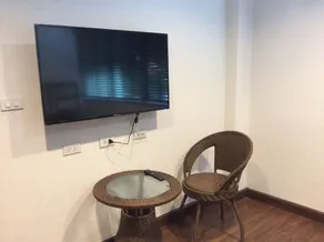 TT Bangkok Hotel - Image 2
