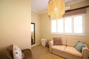 St Claire Court 19 - Image 2