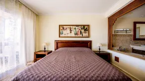 Malibu Mansions Apartment 6 by Rafleys - Image 5