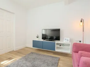 Runnymede House - Image 4