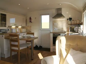 Well Cottage Apartment - Image 4