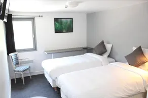 Ulis Hotel - Image 2