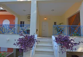 "azalea Apartment, Beautiful Apt At Delfini Resort" - Image 3