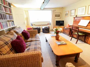 Middle Coombe Farm - Image 3