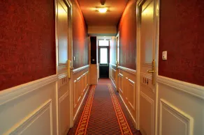 Bellevue Park - Image 4