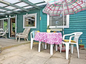 Rustic Holiday Home in Lolland Zealand With Terrace - Image 4
