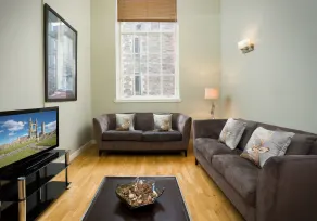 Nicolson Apartments - Image 3