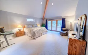 Red Cedar Lane 23 - Image 3