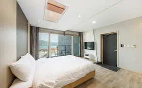 Geoje Island Sea & Sky 2 Resort - Image 5