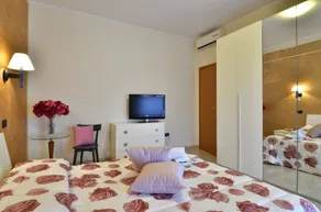 B&B Le Stanze Del Sole - Image 2