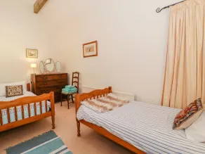 The Coach House - Image 5