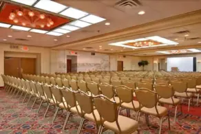 DAYS & CONFERENCE CENTER BY WYNDHAM EAST BRUNSWICK - Image 2
