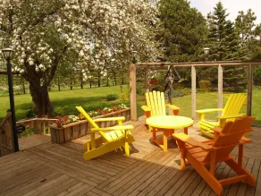 Baker's Chest Tearoom And Bed And Breakfast - Image 3