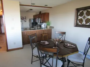 The Crest 200-j 1 Bedroom Condo by Redawning - Image 3
