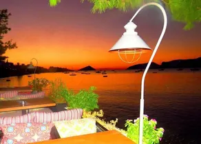 4 Seasons Beach Suites near Airport - Image 2