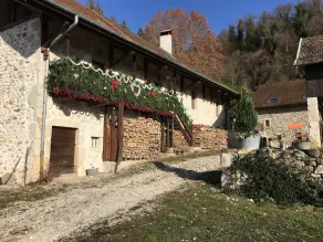 B&B Les Lodges de la Cascade - Image 4