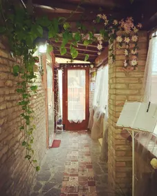 Habitación en casa de familia | Vistas a la ciudad - Image 2