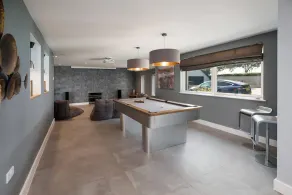 Huxham View - A Luxurious Family Retreat With Swim Spa Cinema Gym and Pool Table - Image 4