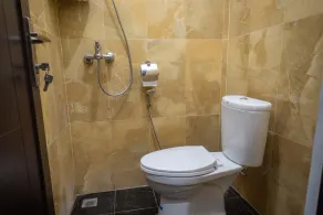 Zenrra House - Image 4