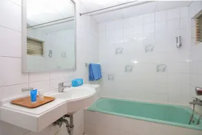 Hotel Prapancha - Image 2