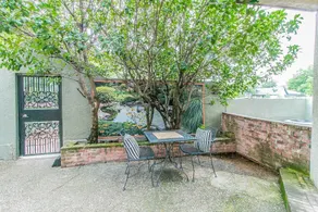 Enfield Sanctuary Near Downtown - Image 2