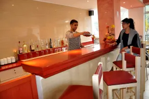 Haris Apartments - Image 5