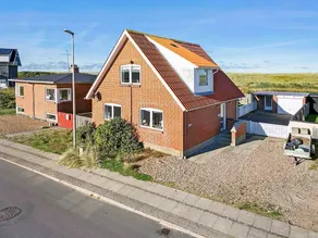Fantastic Holiday Home in Thyboron Near Sea - Image 4