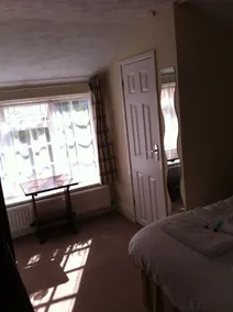 The Hide Away - Image 4