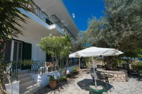 Bella Casa Studios - Image 2