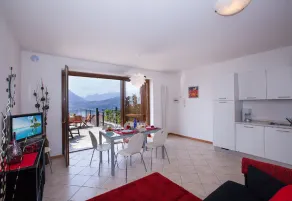 Vista D'oro Ulivo Apt. 4 - Image 2