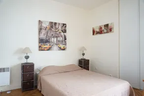Grenelle - Studio - Paris 7 - Image 2