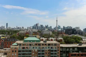 Platinum Suites - Fabulous CN Tower View. 2Bed 2Bath + Free Parking - Image 2